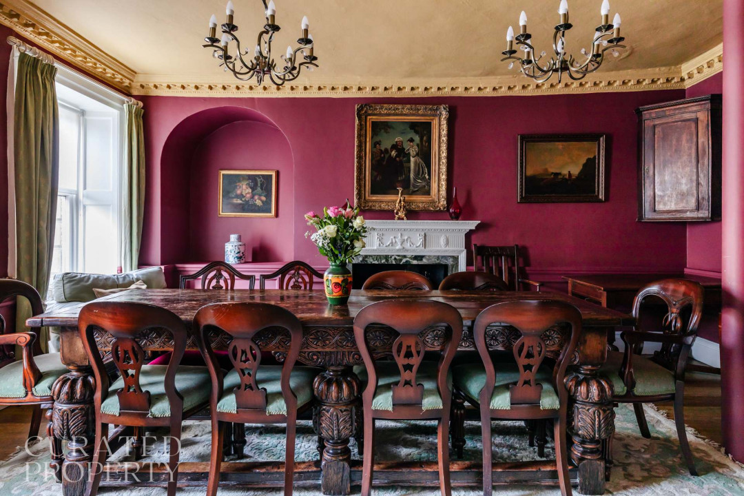 Dining Table set for 10