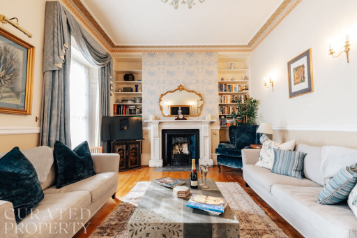 Living room 1