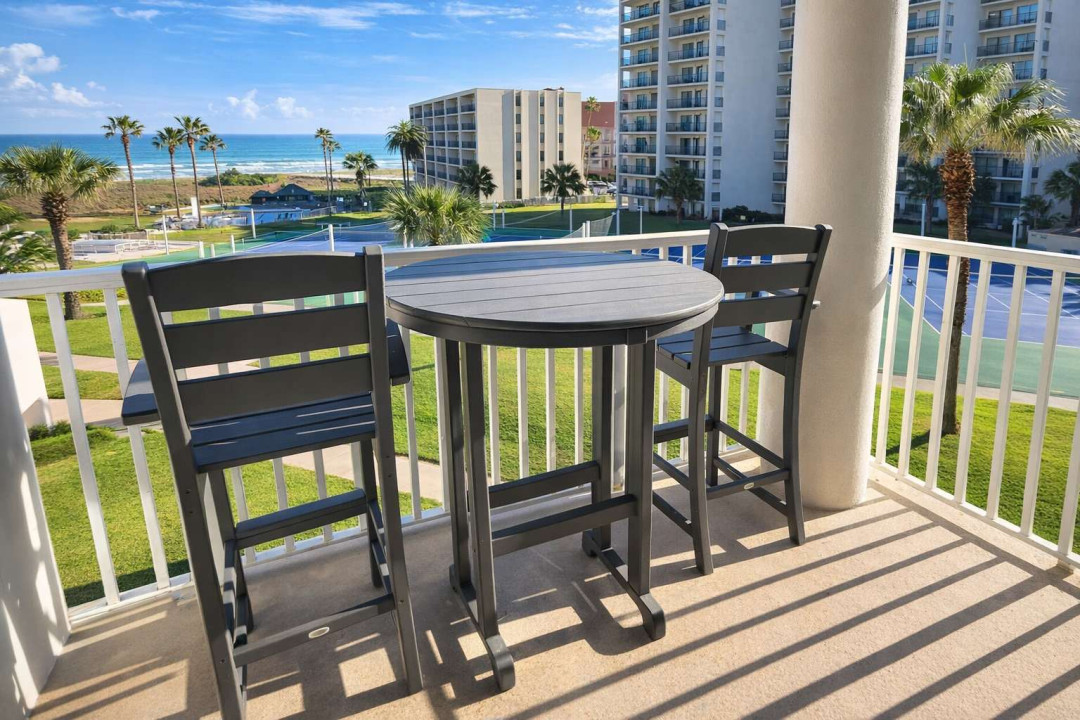 Oceanview Balcony w/ Tennis Courts & Resort Amenities – Steps to Beach, Dining & Fun