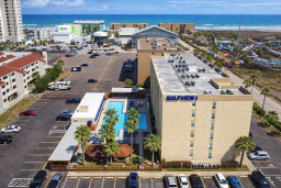 Beachside Condo with Pool, Parking & Waterpark Views – Steps to Gulf Shore Fun!