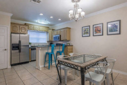 Modern Kitchen & Dining | Stainless Steel Appliances | Bright & Airy | STR-Ready Comfort