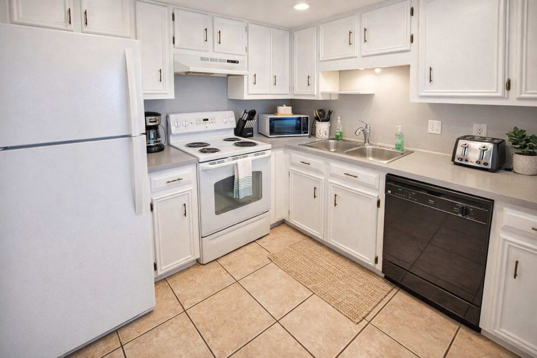 Bright & Fully Equipped Kitchen | Modern Appliances | STR-Ready Clean Design | Ideal for Family Cooking & Extended Stays
