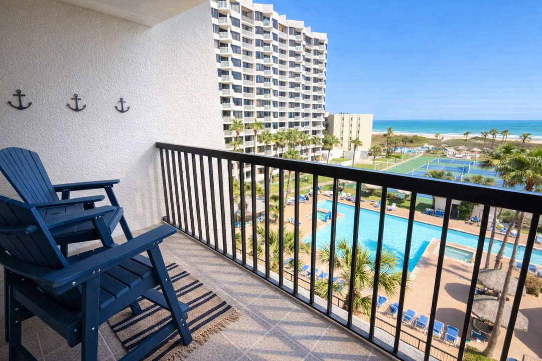 Oceanview Balcony | Resort Pool + Tennis | Steps to Beach | Bright Coastal Retreat