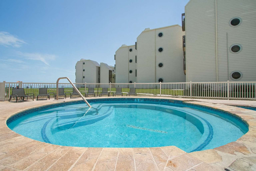 Beachfront Condo with Pool & Ocean Views
Relax in this beachfront condo featuring a circular pool, ocean views and modern amenities. Steps from the sand, with lounge seating and resort-style vibes — perfect for your coastal getaway.