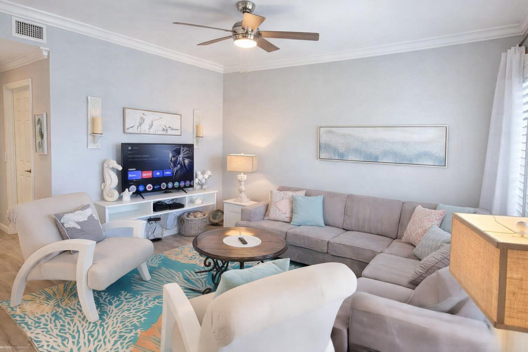 Coastal Retreat | Steps to Beach | Bright & Spacious | Fast WiFi | Smart TV | Ideal for Families & Groups