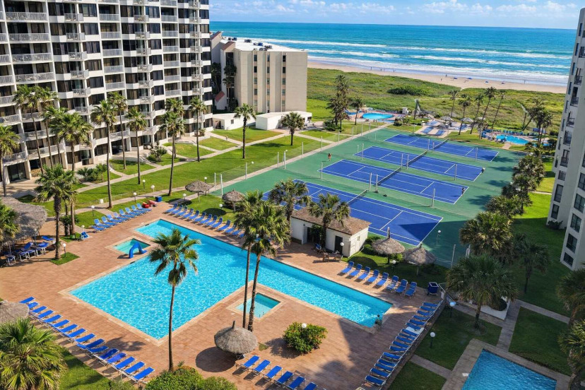 Oceanfront resort with 2 pools, 4 tennis courts, and direct beach access—perfect for family getaways, group retreats, or romantic escapes. Enjoy palm-lined grounds, lounge decks, and panoramic views from every balcony.