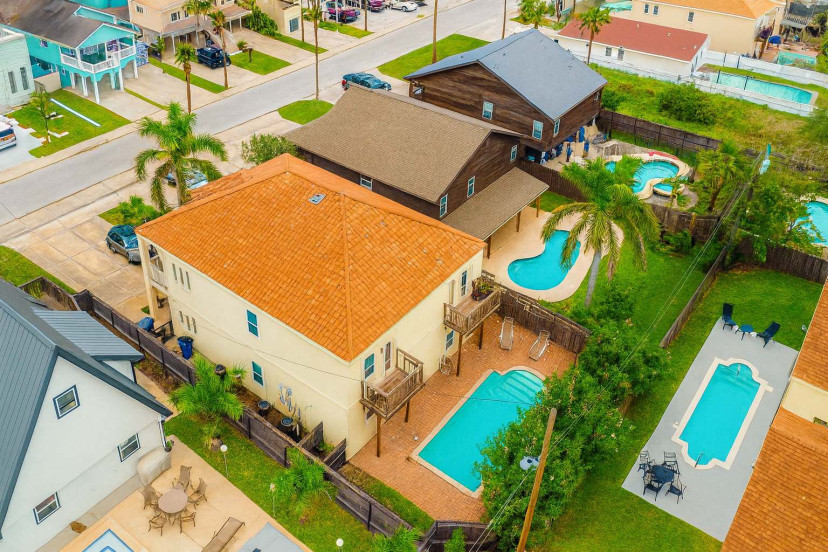Coastal Retreat with Pool & Palm Views
Enjoy this sunlit oasis featuring a pool, fenced backyard & palm-lined streets. Perfect for families or groups seeking comfort, style, and proximity to the beach. Relax, recharge & make memories.