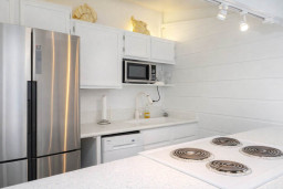 Bright Coastal Kitchen | Modern Appliances | Steps to Beach