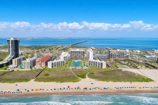 Beachfront Resort Condo | Pool, Boardwalk & Ocean Views | Walk to Beach & Dining