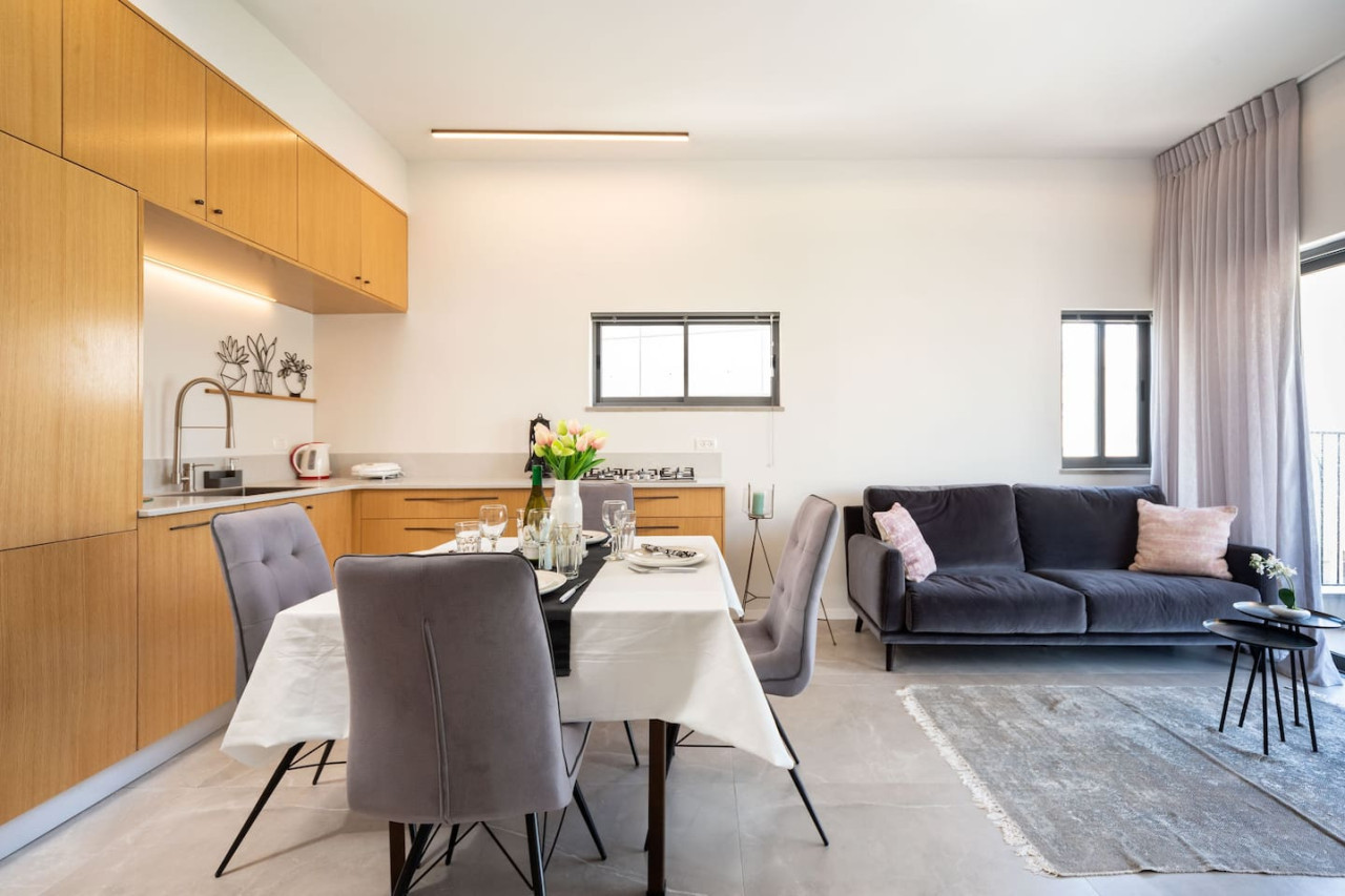overview-of-the-apartment.jpg
