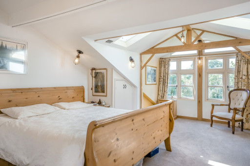 8604365-interior29