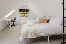 Rich Hall Photography-The Coach House-96 (1)