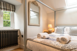 Rich Hall Photography-Old Bank Flat-62