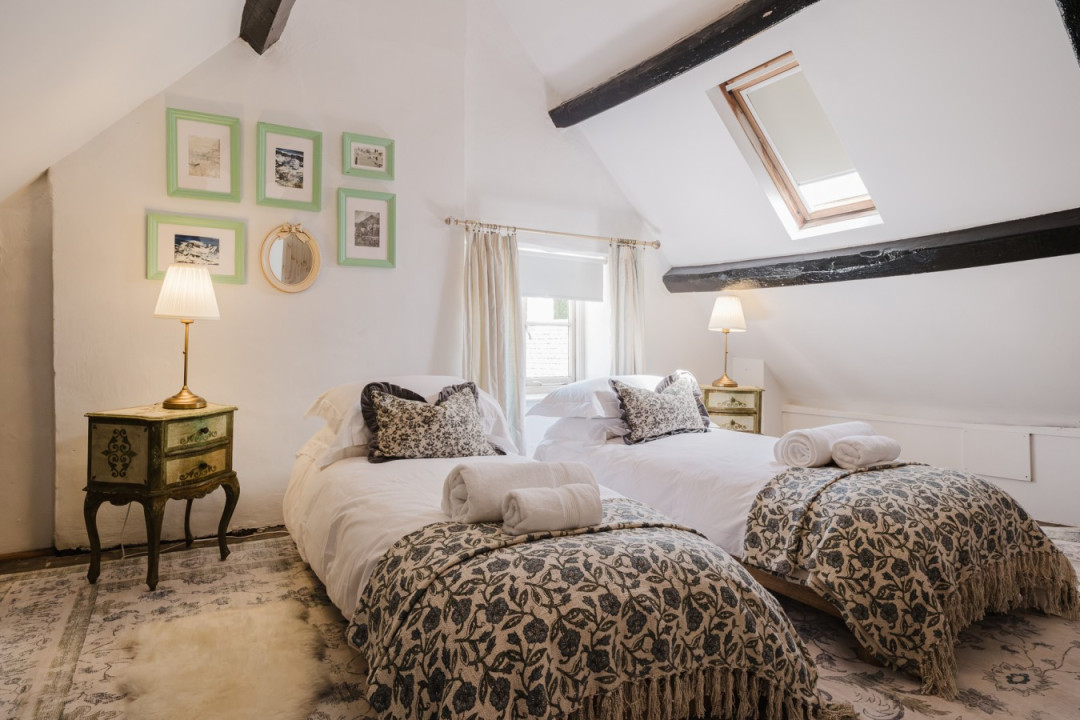 Rich Hall Photography-Olea Cottage BEDROOM 2-2 (1)