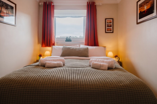 BEDROOM 1-2