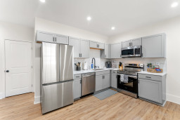 fully remodeled Kitchen