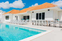 Villa Oasis is the perfect place to unwind in luxury on Aruba. The property has a beautiful poolside sanctuary, modern furnishings, and enough of space to host memorable occasions.