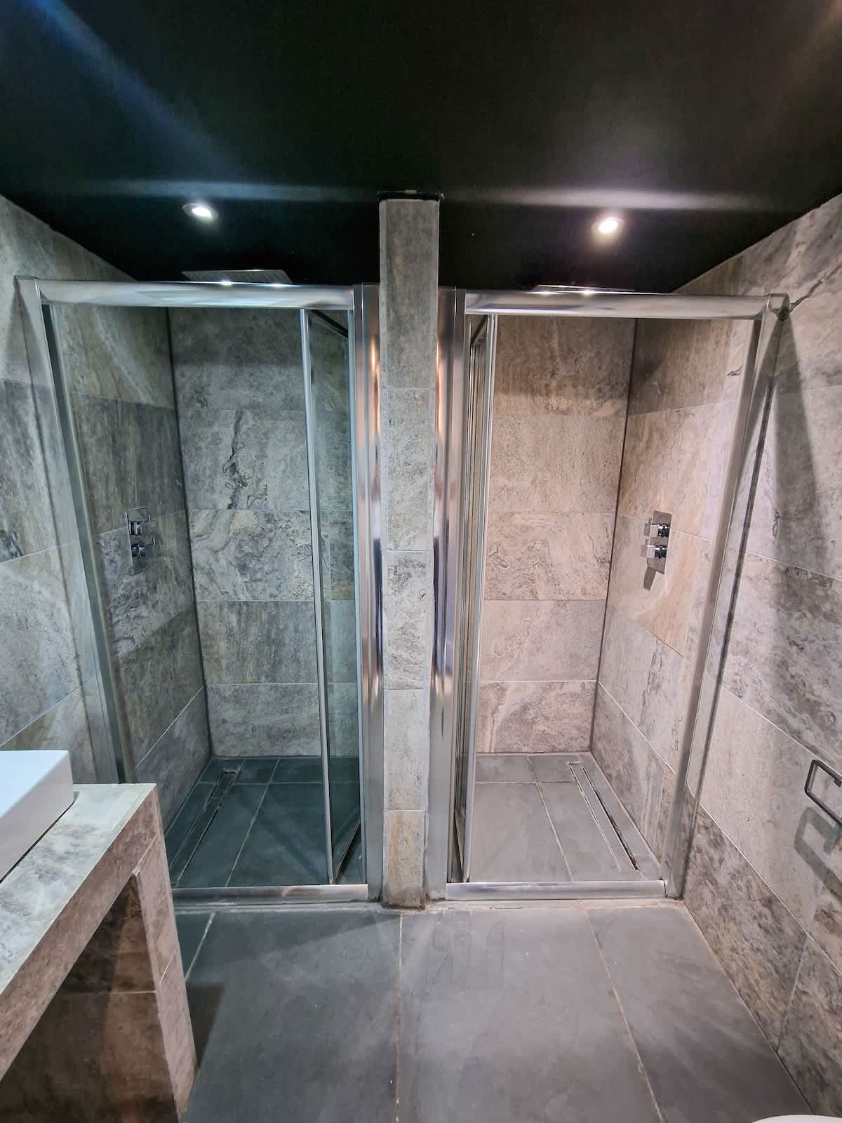 7f4034a9-ca37-4d-kiqgn.jpg