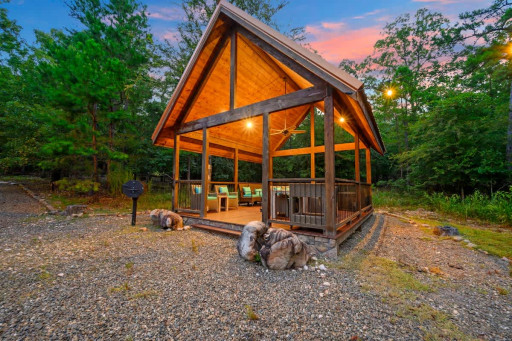 Step outside to your private, covered gazebo—an outdoor oasis designed for entertaining. Unwind in the comfortable lounge seating around the glowing fire table, or gather for meals at the full-size outdoor dining table.