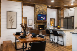 Our simple but chic dining area can comfortably seat 6 people, with extra sitting space in the kitchen counter nearby.