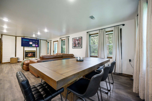 Gather at the dining table for family meals without having to sacrifice your view of the TV!