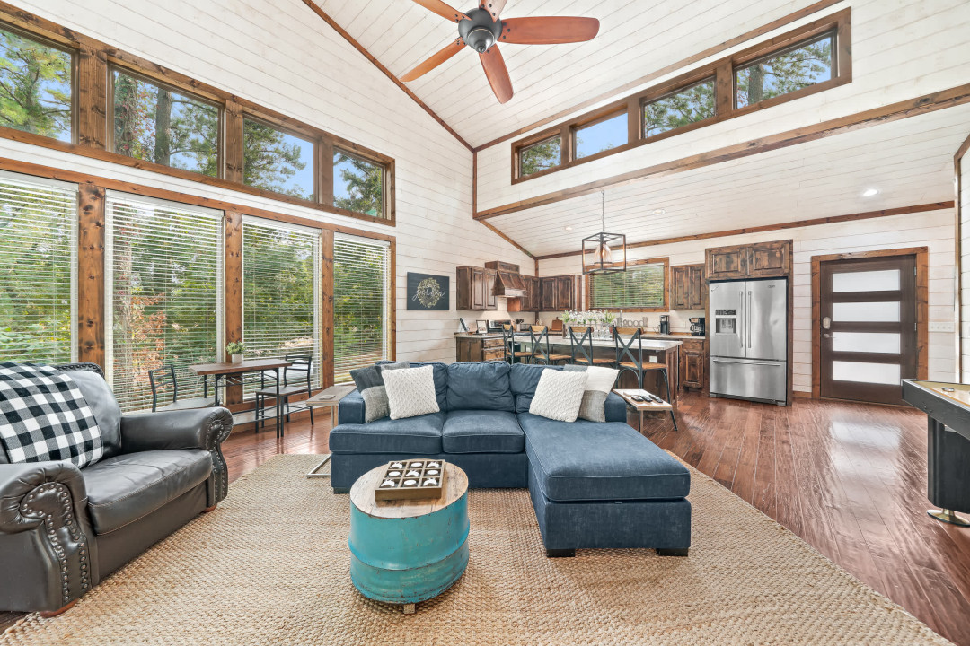 Inside, this tranquil retreat has high ceilings and large windows, an atmosphere that truly encourages rest and relaxation.